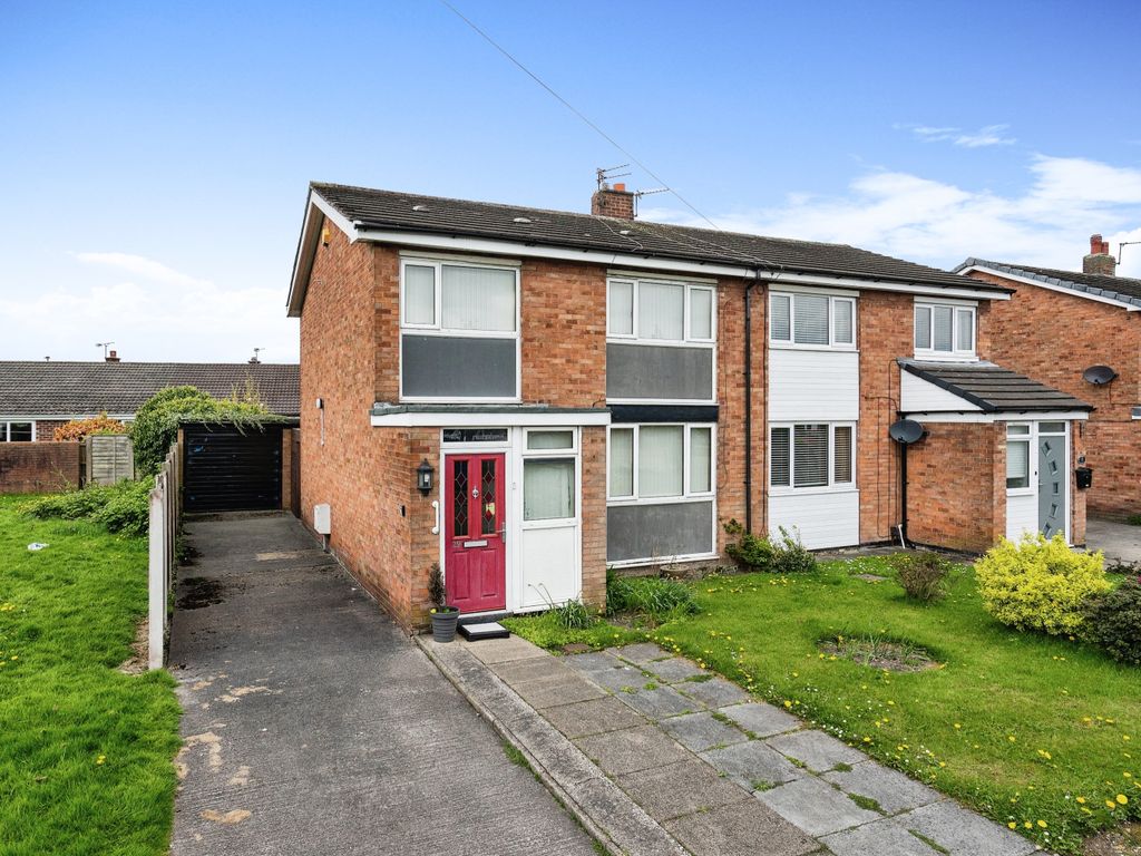 3 bed semidetached house for sale in Tatton Drive, AshtonIn