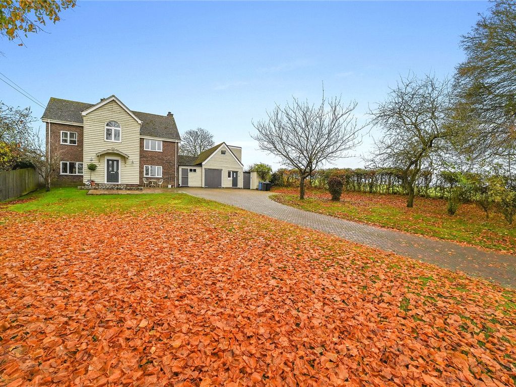 5 bed detached house for sale in Aveley Lane, Shimpling, Bury St