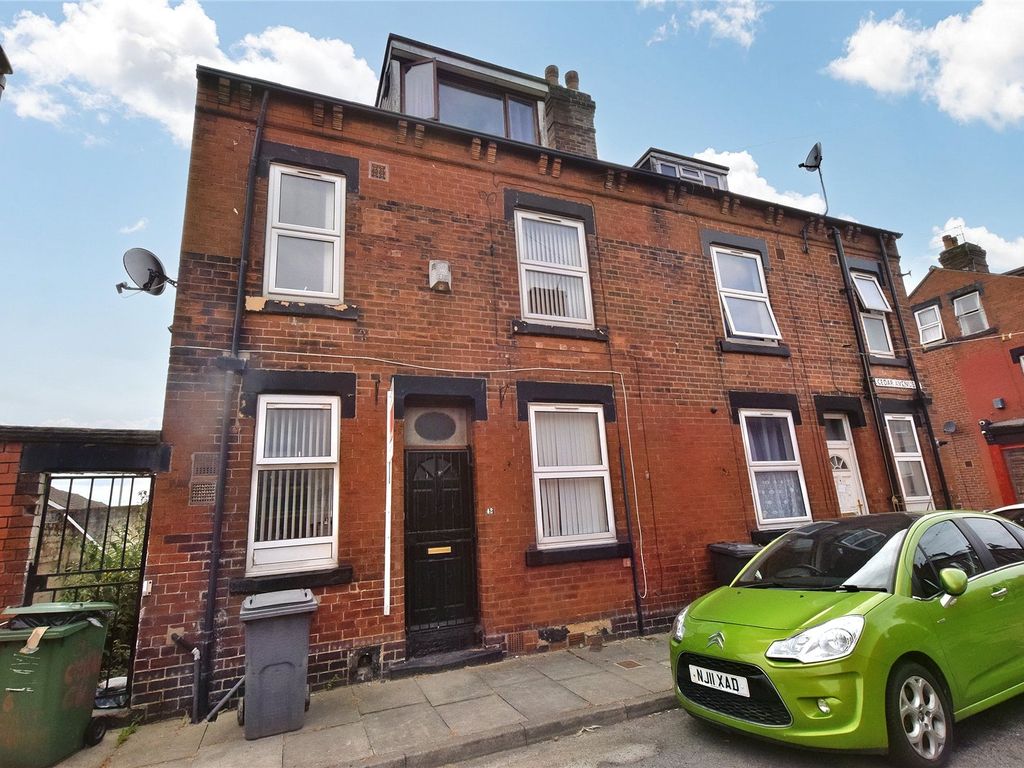 2 bed terraced house for sale in Cedar Avenue, Leeds, West Yorkshire