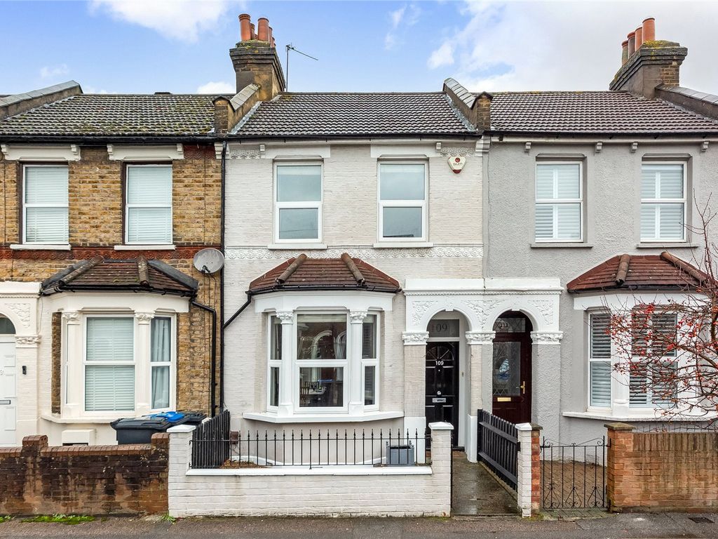 2 bed terraced house for sale in Holmesdale Road, London SE25, £475,000