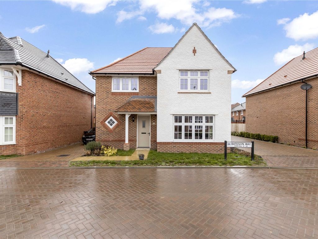 4 bed detached house for sale in Bateson Way, Barnham, Bognor Regis
