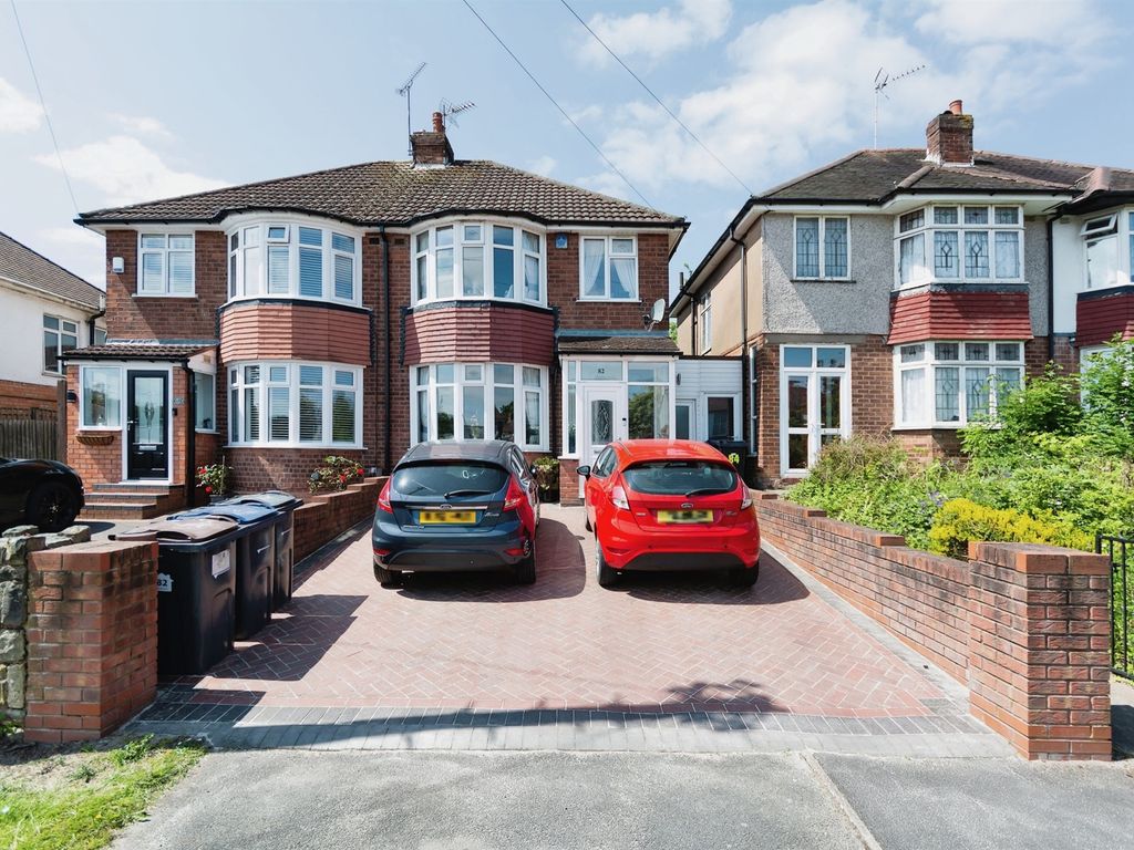 3 bed semidetached house for sale in Tessall Lane, Rednal, Birmingham