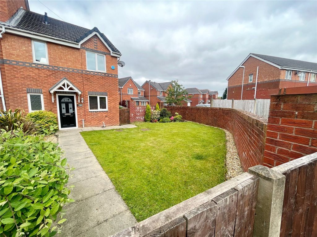 3 bed end terrace house for sale in Martindale Crescent, Middleton