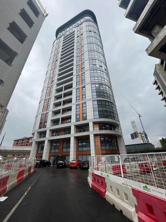 2 bed flat to rent in Northill Apartments, 65 Furness Quay, Salford M50, £1,350 pcm Zoopla