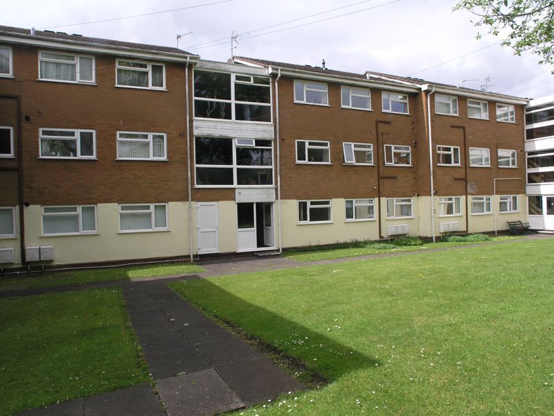 2 bed flat for sale in Witton Bank, Narrow Lane, Halesowen B62 Zoopla