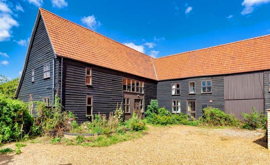 6 bed barn conversion for sale in 3 Manor Farm Court, Cottenham, Cambridge CB24, £800,000 Zoopla