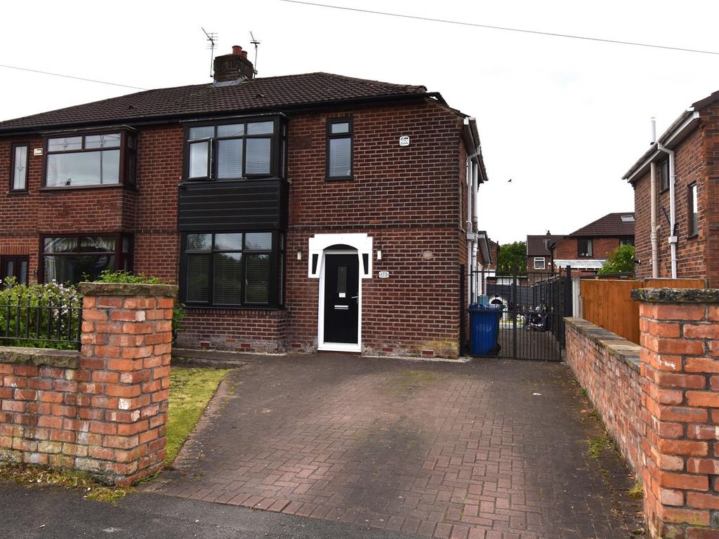 3 bed property for sale in Manchester Road, Tyldesley, Manchester M29