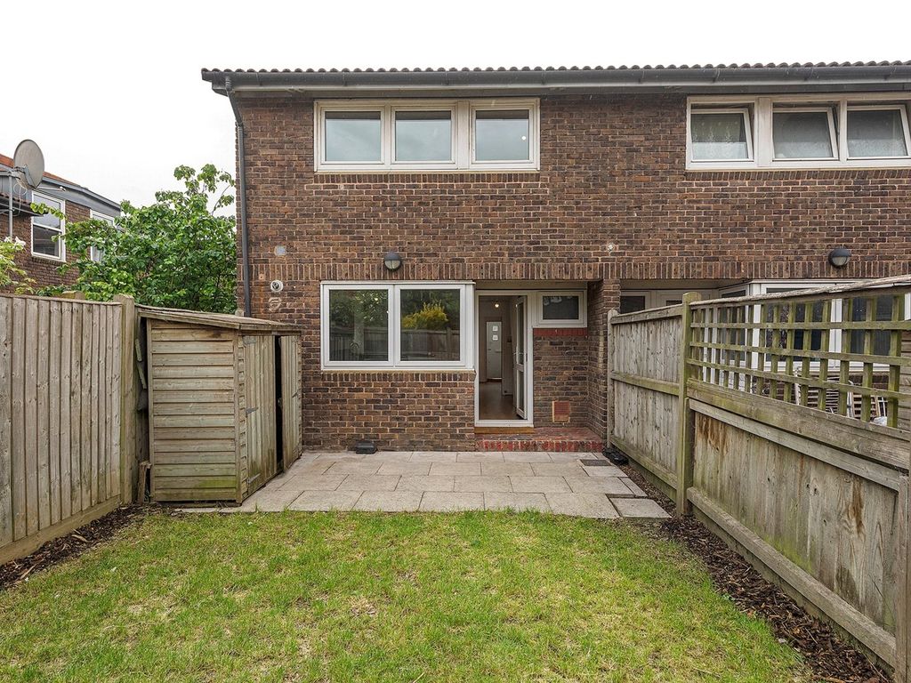 Eaton Drive, London SW9