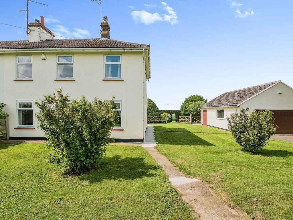 3 bed semidetached house for sale in Straight Drove, Farcet