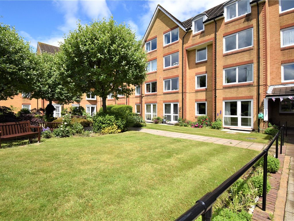 1 bed flat to rent in Homemanor House, Cassio Road, Watford WD18 Zoopla