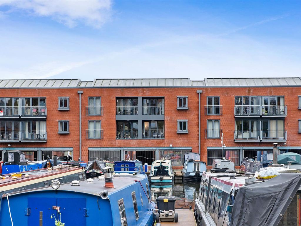 2 bed flat for sale in Diglis Dock Road, Diglis, Worcester WR5, £