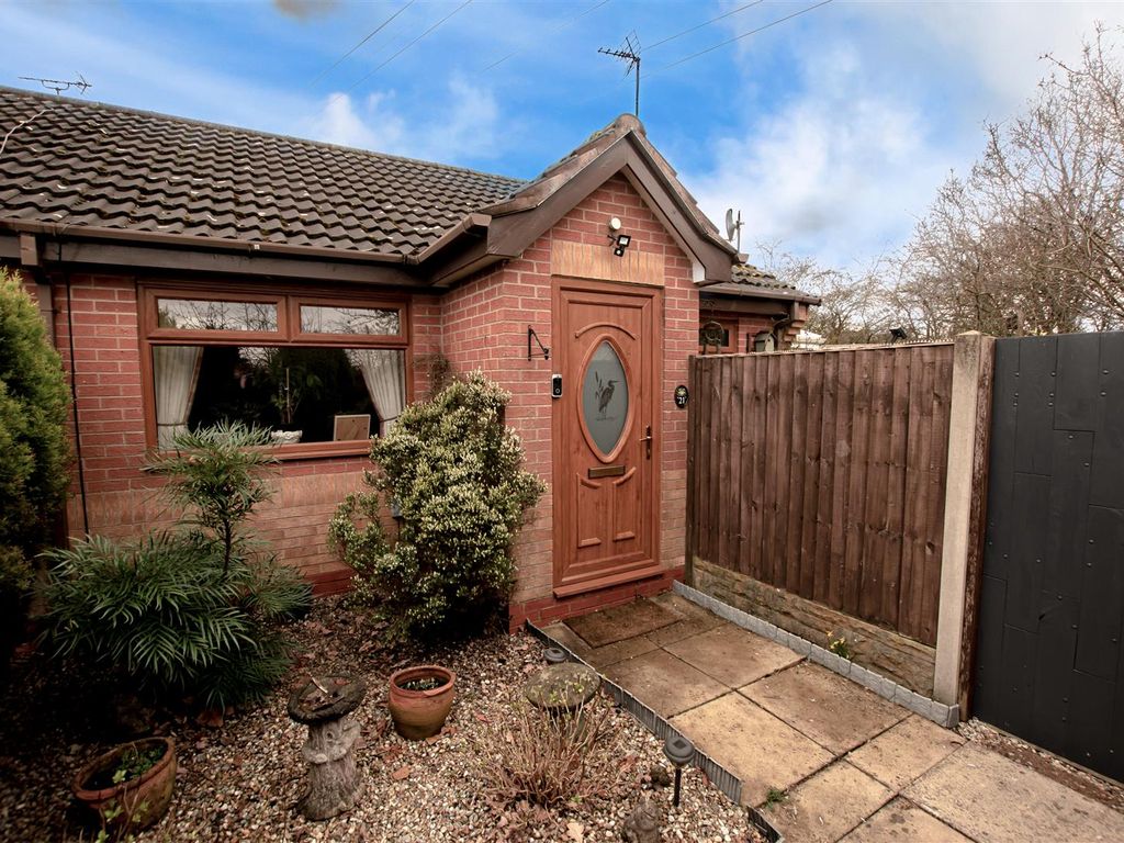 1 bed detached bungalow for sale in Consort Gardens, Oakwood, Derby