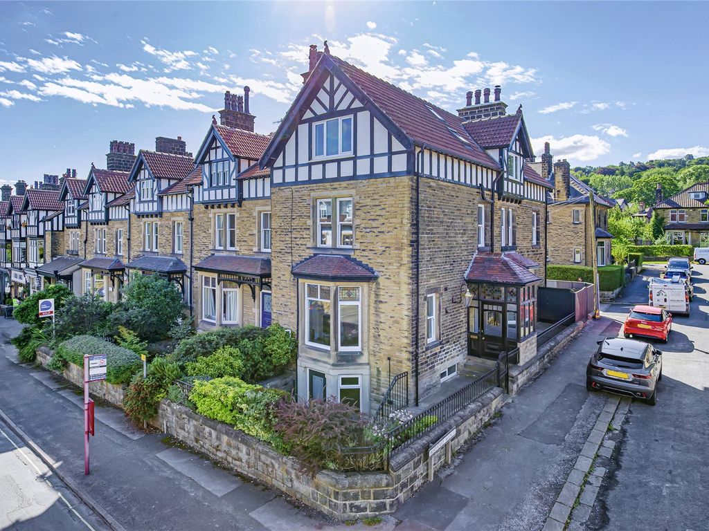 5 bed end terrace house for sale in Bolling Road, Ilkley, West Yorkshire LS29 Zoopla