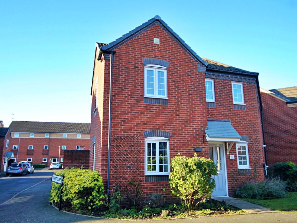3 bed semidetached house for sale in Valley Drive, Wilnecote, Tamworth