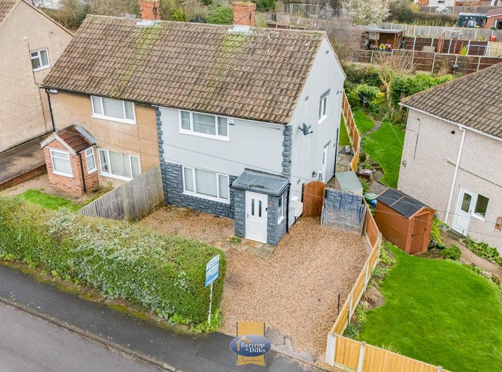 2 bed semidetached house for sale in Kingston Road, CarltonIn