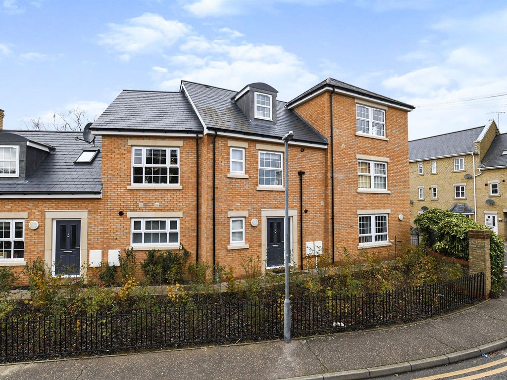 New Writtle Street, Chelmsford CM2  