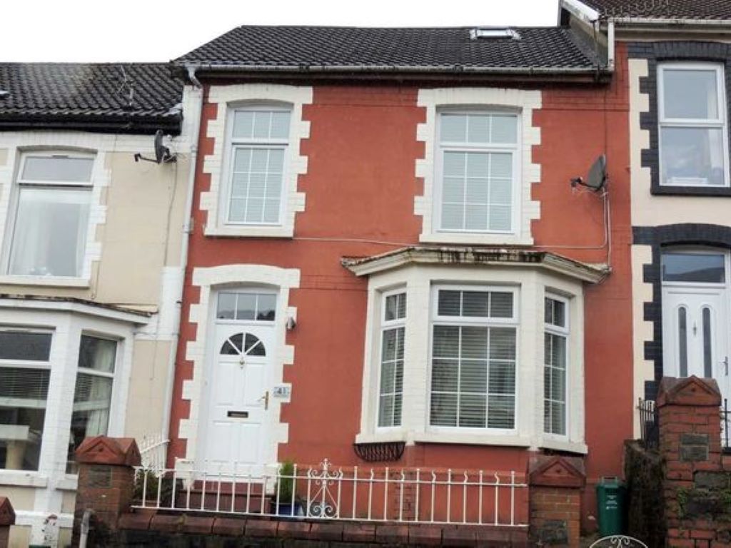 3 bed terraced house for sale in Berw Road, Tonypandy CF40 Zoopla