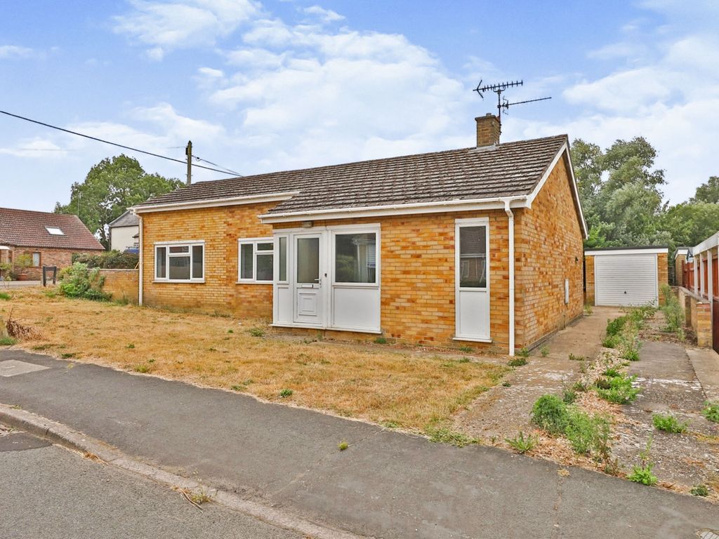 3 bed detached bungalow for sale in Old Vicarage Park, Narborough, King's Lynn PE32 Zoopla