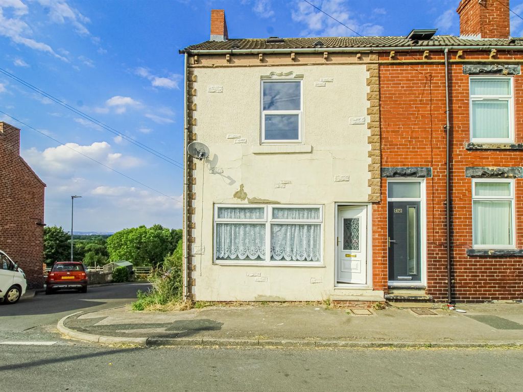3 bed end terrace house for sale in Station Road, Ryhill, Wakefield WF4