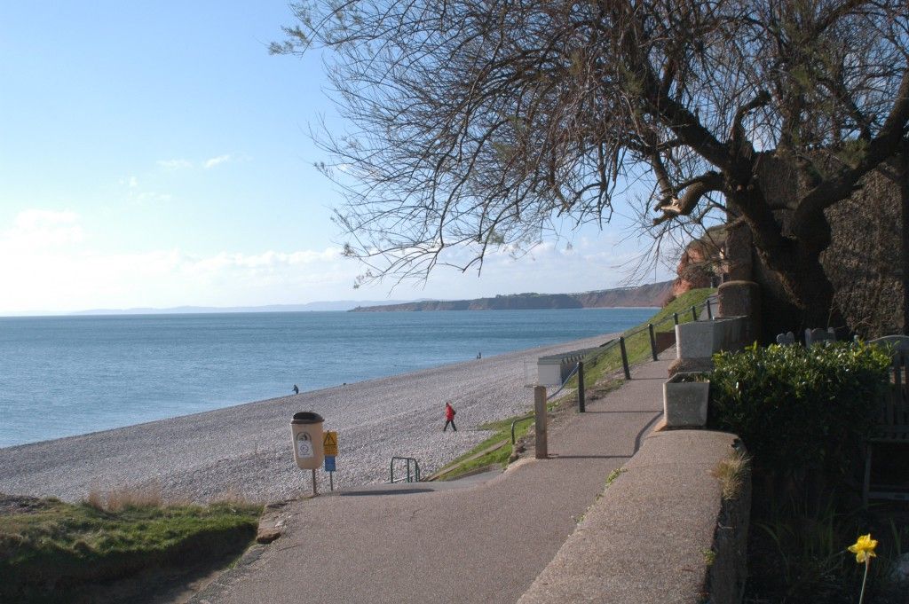 5 bed detached house to rent in Fore Street, Budleigh Salterton EX9 Zoopla