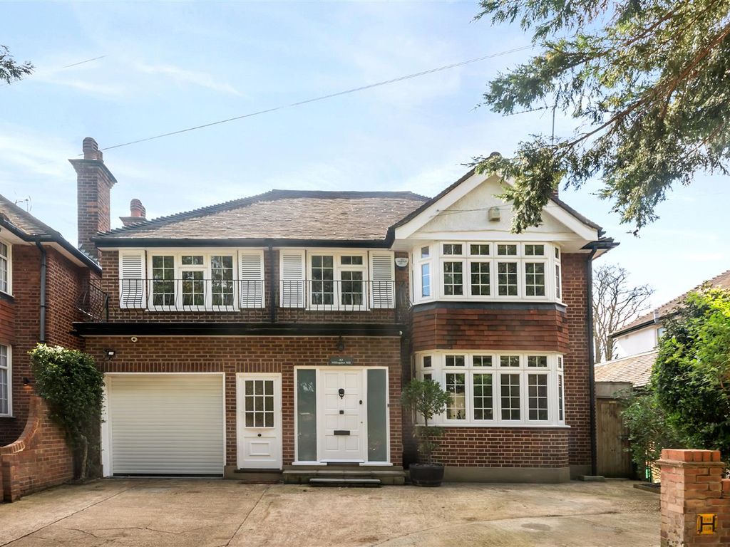 5 bed detached house for sale in Hillingdon Hill, Uxbridge UB10, £