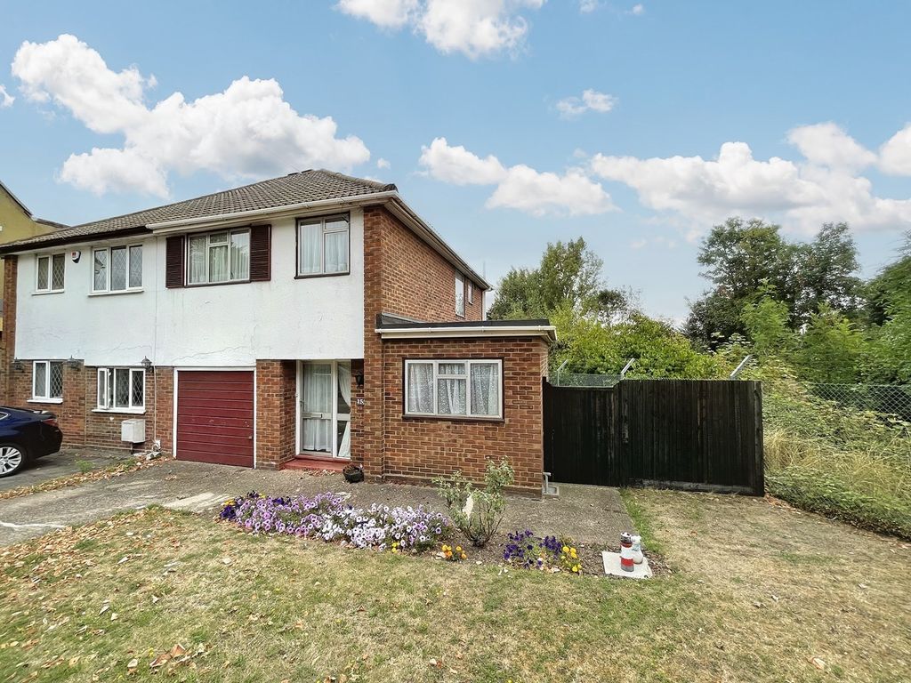 3 bed semidetached house for sale in Crofton Lane, Petts Wood