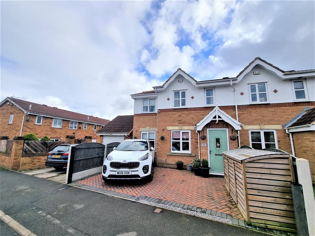 3 bed semidetached house for sale in Parkside Road, Farsley, Pudsey