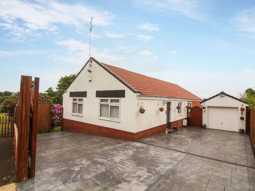 4 bed bungalow for sale in East Ford Road, Choppington NE62 Zoopla