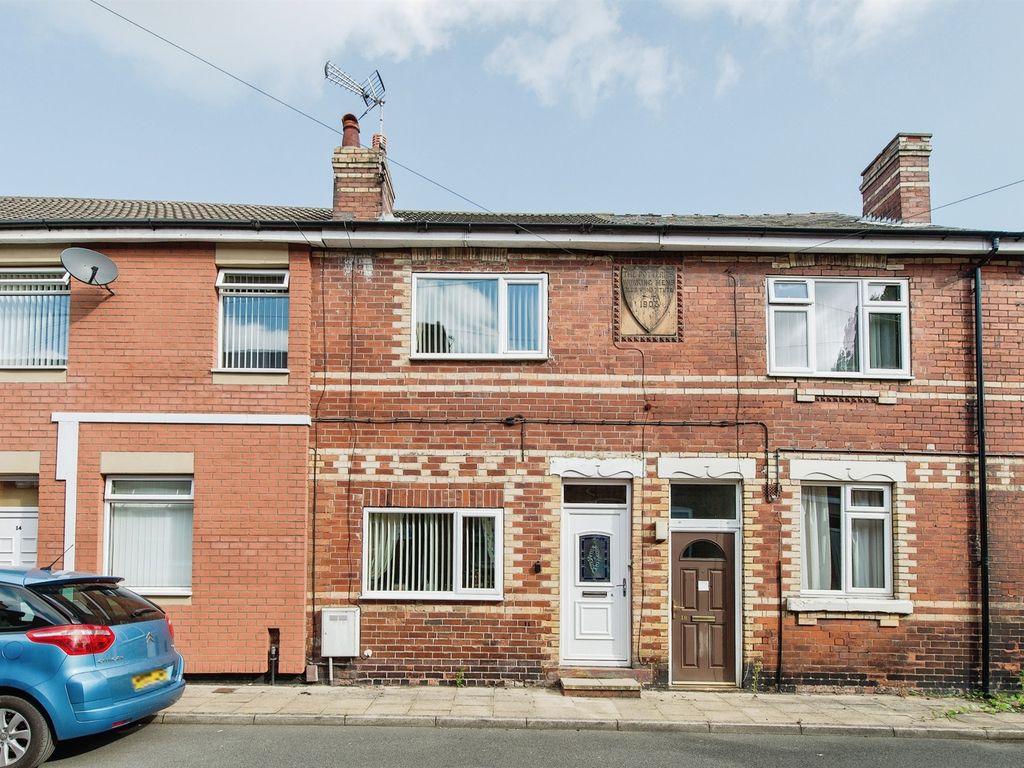 2 Bed Terraced House For Sale In Stafford Street Castleford Wf10 £