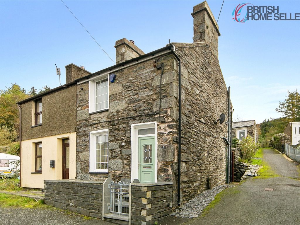 1 bed semidetached house for sale in Tabernacl Terrace, Blaenau