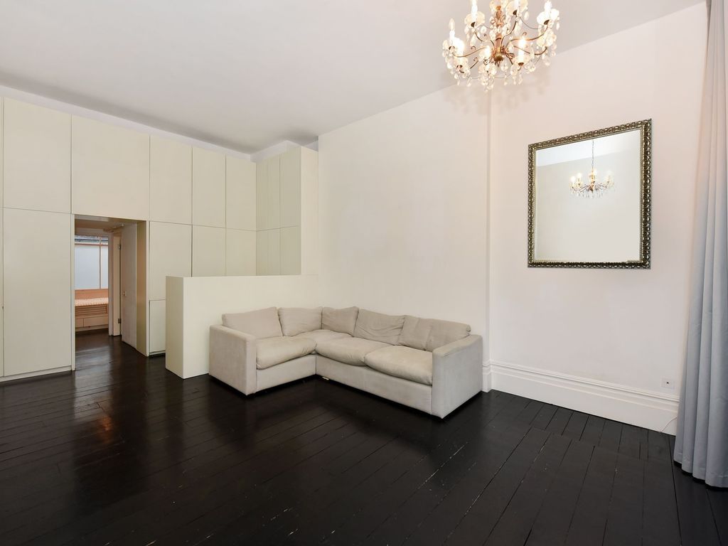 1 bed flat to rent in Leinster Gardens, 14 Leinster Gardens W2, £2,400