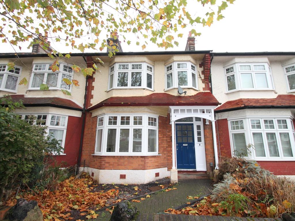 Hawthorn Avenue, London N13  