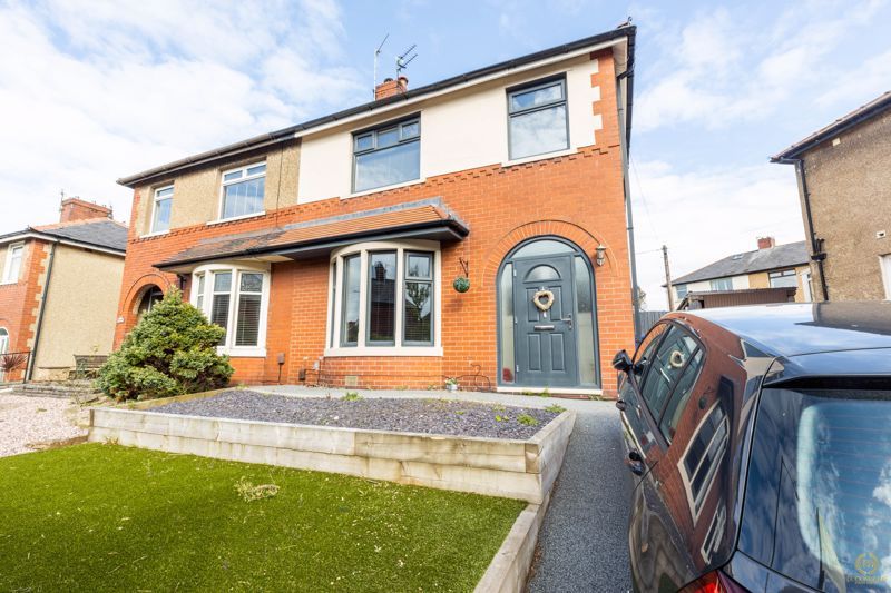 3 bed semidetached house for sale in 208 Dill Hall Lane, Church BB5
