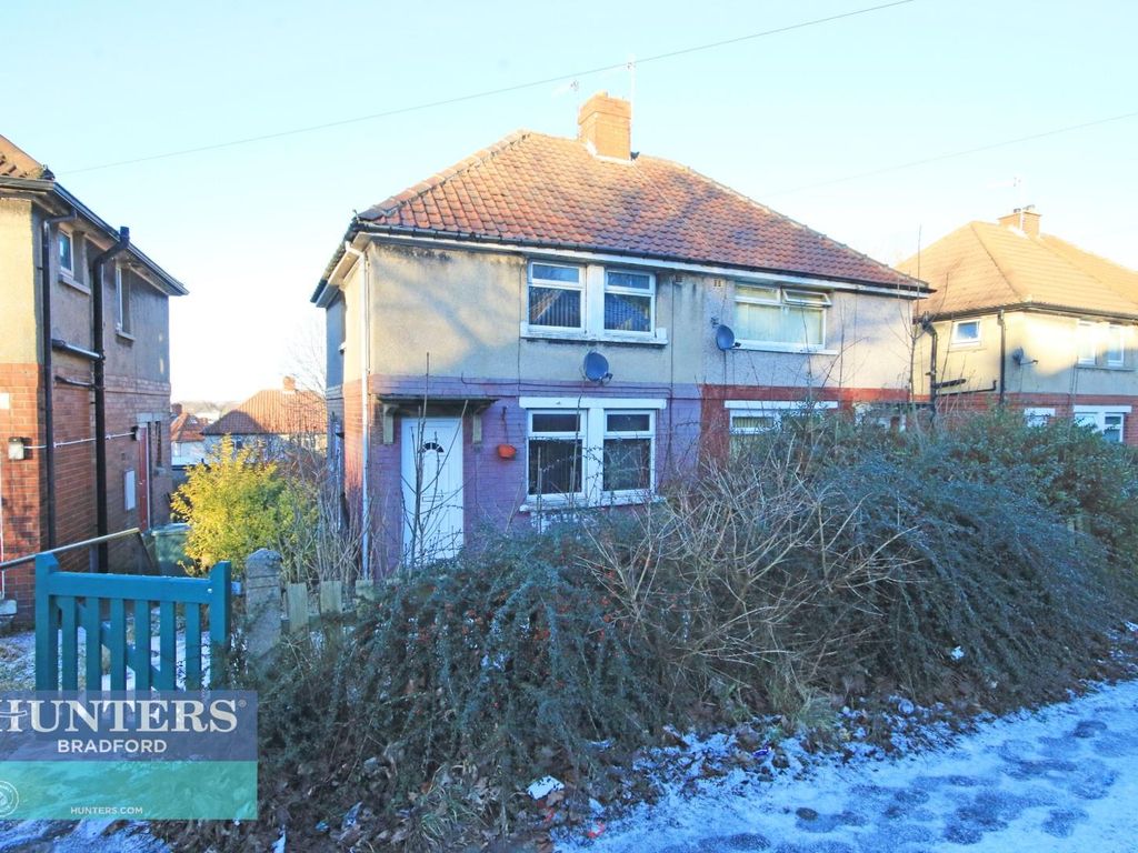 3 bed semidetached house for sale in Lynfield Drive Heaton, Bradford, West Yorkshire BD9, £