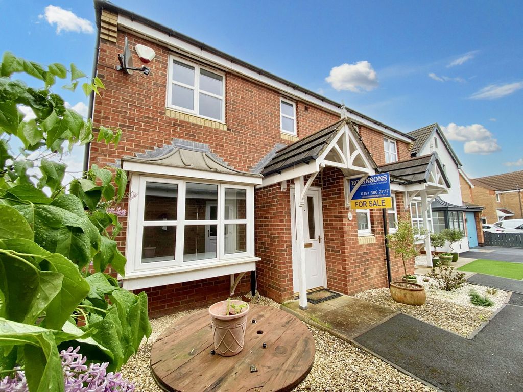 3 bed semidetached house for sale in Cottingham Grove, Thornley