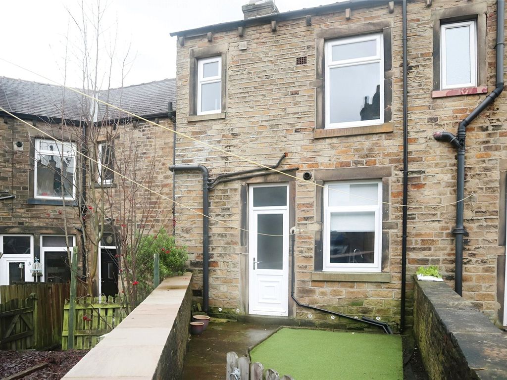 2 bed terraced house to rent in Garlick Street, Rastrick, Brighouse HD6