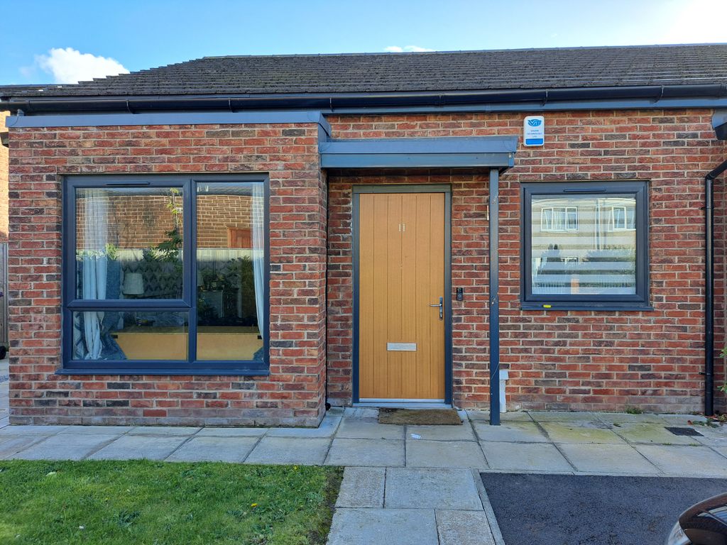 2 bed bungalow for sale in Stapleton Close, Liverpool L25 Zoopla