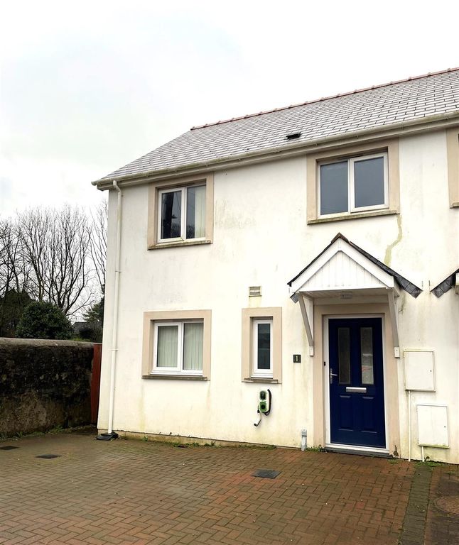 3 bed property to rent in Old School Terrace, Spittal, Haverfordwest