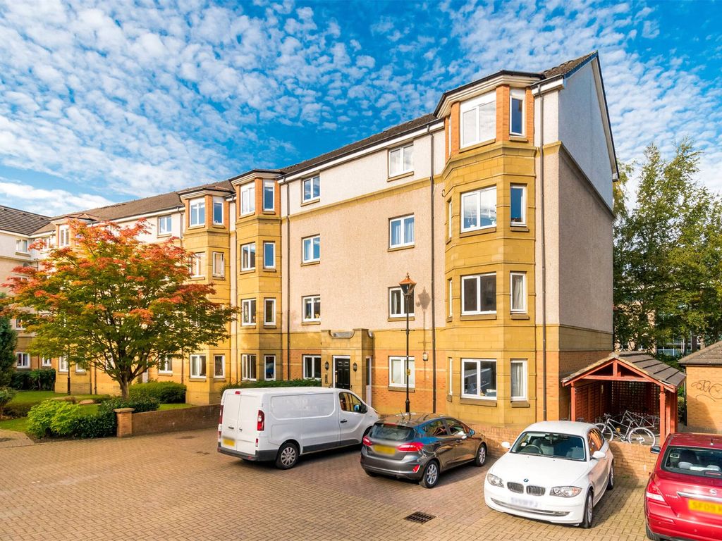 4/3, Easter Dalry Place, Dalry, Edinburgh EH11