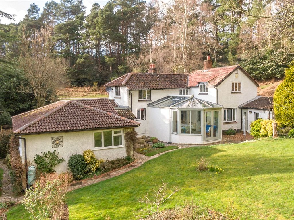 5 bed detached house for sale in Godshill Wood, Fordingbridge SP6, £