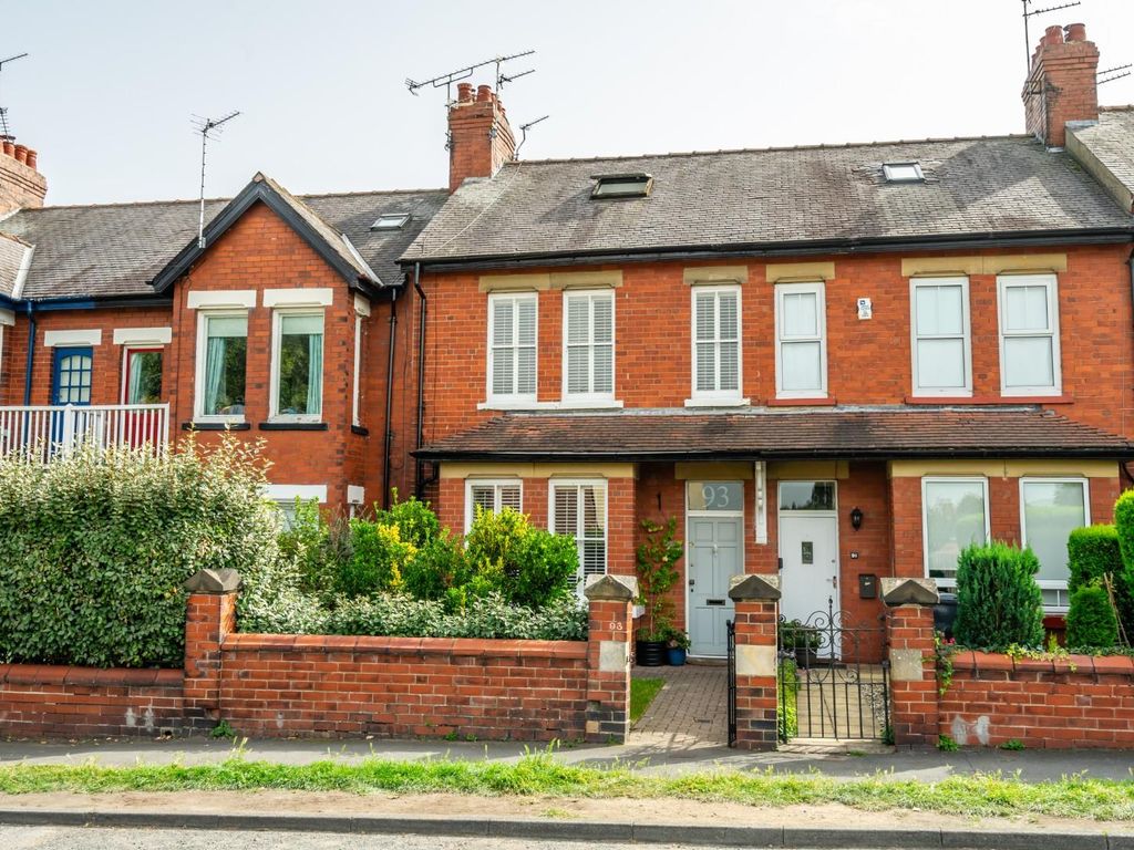 4 bed terraced house for sale in Carr Lane, York YO26, £450,000