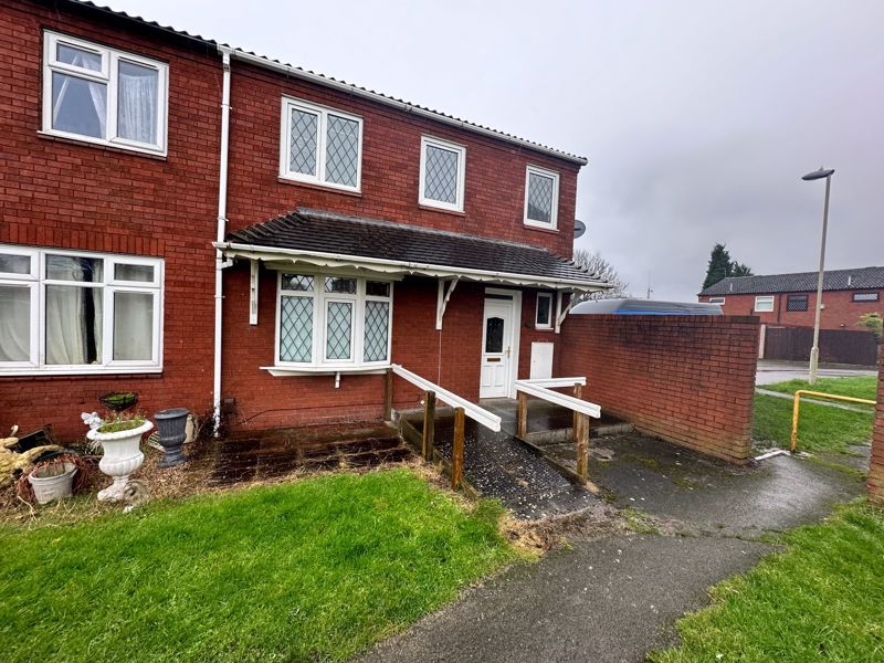 4 bed end terrace house for sale in Brunel Court, Wallbrook, Coseley