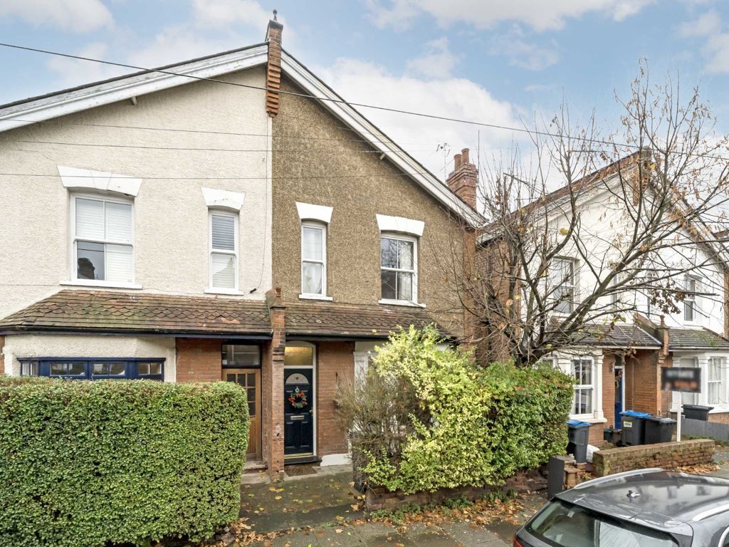 2 bed for sale in Dudley Road, Kingston Upon Thames KT1, £