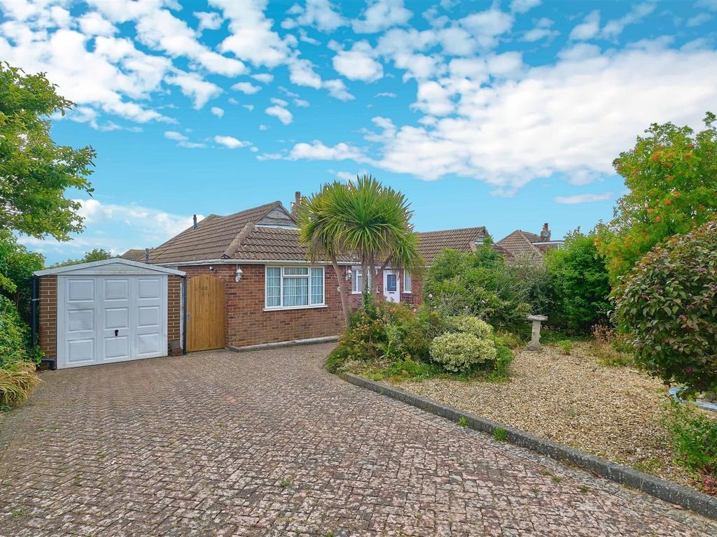 2 bed semidetached bungalow for sale in Hastings Avenue, Seaford BN25