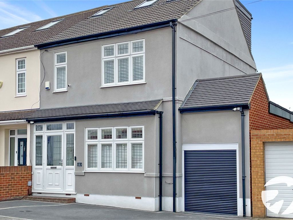 4 bed semidetached house for sale in Edmund Road, Welling, Kent DA16