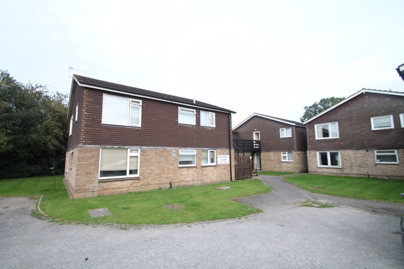 1 bed property to rent in Highfield Court, Hazlemere, High HP15
