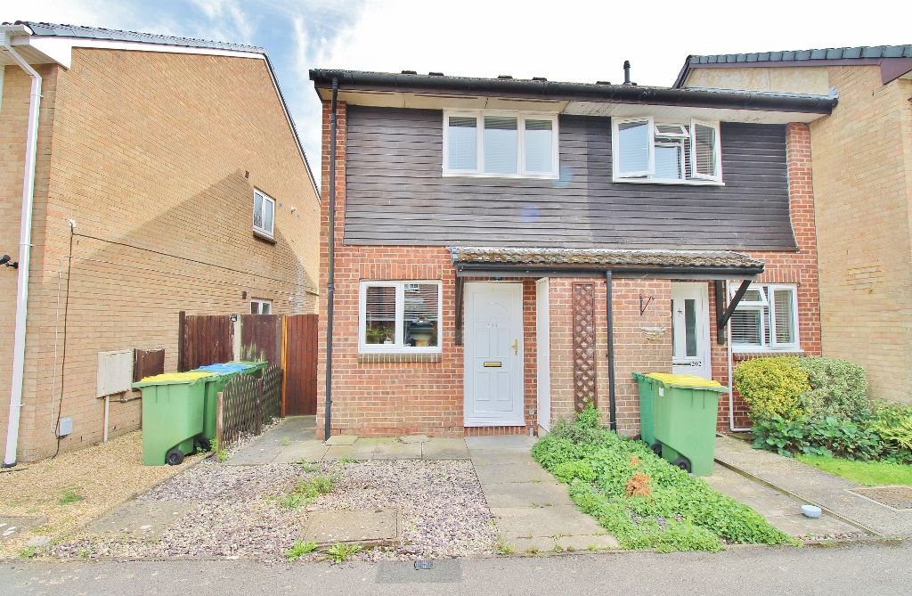 2 bed end terrace house for sale in Old Street, Stubbington, Fareham