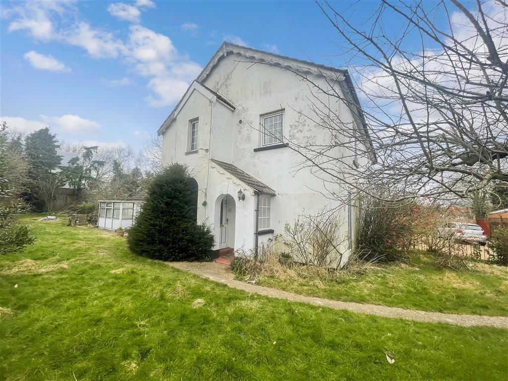 3 bed semidetached house for sale in Albert Road, Tonbridge, Kent TN9