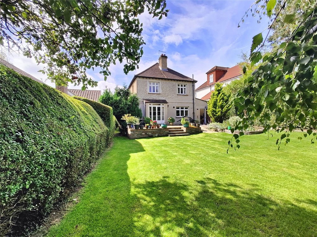 3 bed detached house for sale in Stanley Road, Orpington BR6, £900,000