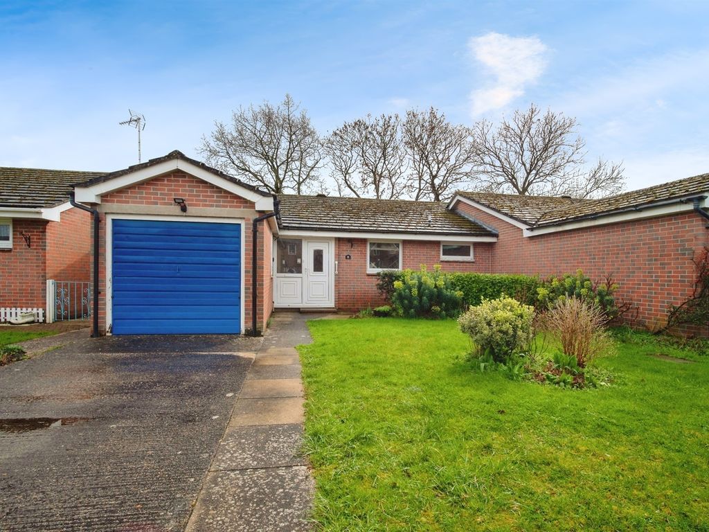 2 bed semidetached bungalow for sale in Old Farm Way, Crossways